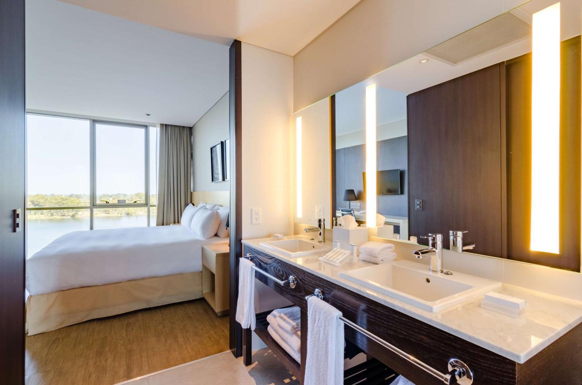 Hotel Hampton By Hilton Montevideo Carrasco Ciudad de la Costa Esterno foto