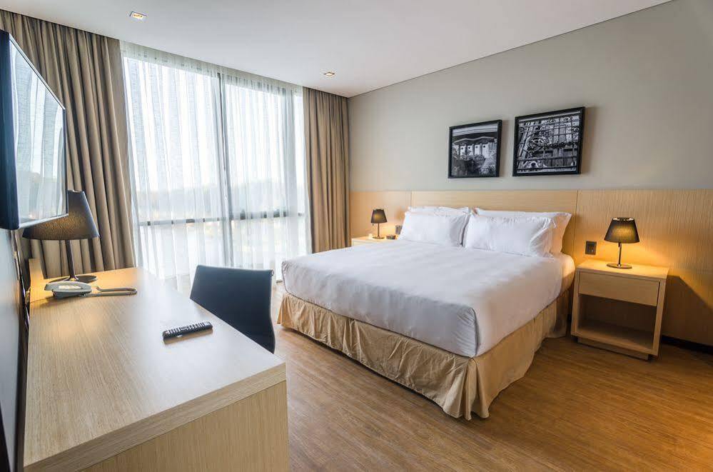Hotel Hampton By Hilton Montevideo Carrasco Ciudad de la Costa Esterno foto
